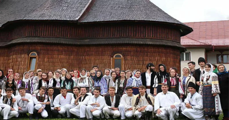 Taberele pentru tineri de la Mănăstirea Oașa – o vară trăită la modul plenar