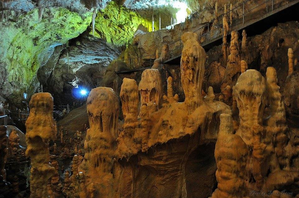 Peștera Urșilor, o minune a naturii, unică în Europa
