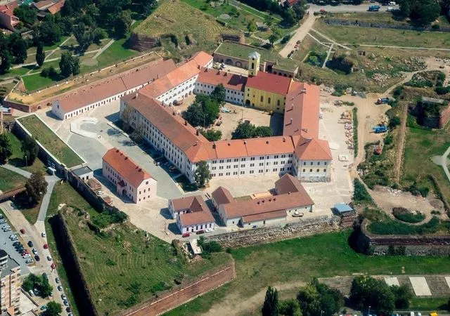 Cetatea Oradea, steaua cu o istorie legendară